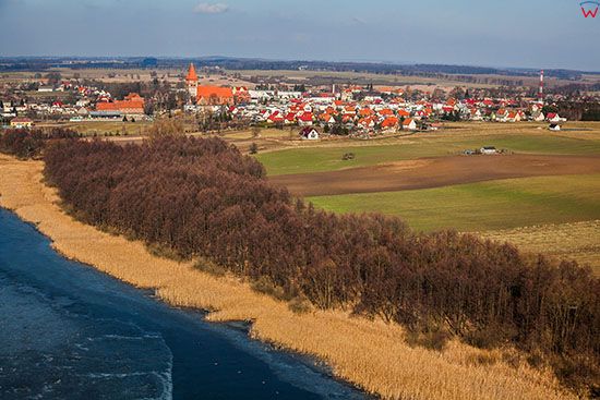Zalewo widoczne przez jezioro Ewingi EU, PL, Warm-Maz. Lotnicze.